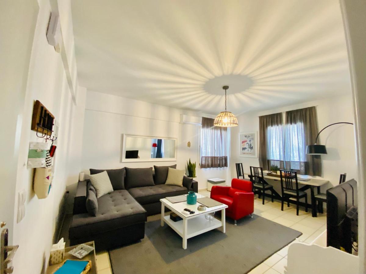 Gianna'S Apartment Central Aigio Cozy And Shining المظهر الخارجي الصورة